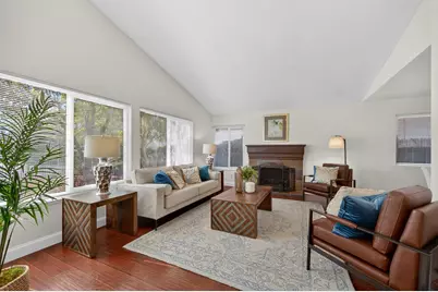 9013 Meadowsweet Way, Elk Grove, CA 95624 - Photo 10