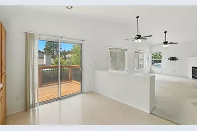 9510 Village Tree Drive, Elk Grove, CA 95758 - Photo 16