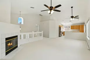 9510 Village Tree Dr, Elk Grove, CA 95758 - Photo 10