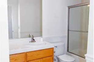 3140 E Laguna Ct, Elk Grove, CA 95758 - Photo 18