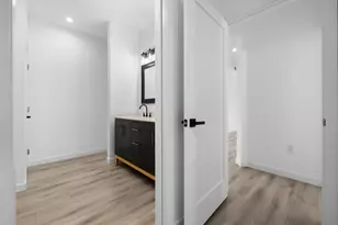 1121 Crater Ave, Modesto, CA 95351 - Photo 32