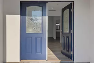 1121 Crater Ave, Modesto, CA 95351 - Photo 6