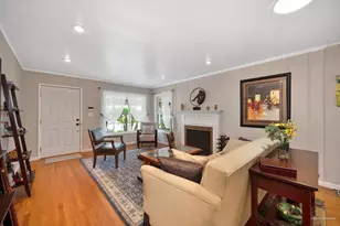 630 51st St, Sacramento, CA 95819 - Photo 16
