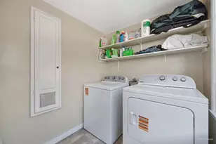 630 51st St, Sacramento, CA 95819 - Photo 34