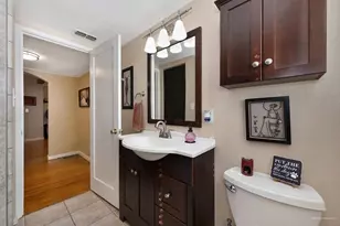 630 51st St, Sacramento, CA 95819 - Photo 28