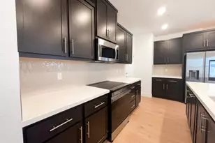 441 N Paso Robles Dr, Tracy, CA 95391 - Photo 14