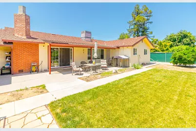 1036 Lakewood Avenue, Modesto, CA 95355 - Photo 26