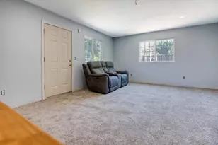 1036 Lakewood Ave, Modesto, CA 95355 - Photo 30
