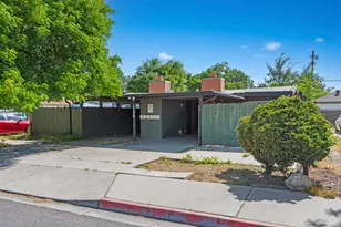 114 College Ave, Modesto, CA 95350 - Photo 2