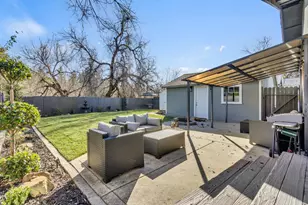 110 Brookview St, Roseville, CA 95678 - Photo 32