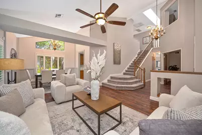 8530 Oak Harbour Court, Fair Oaks, CA 95628 - Photo 10
