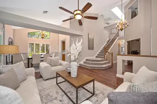 8530 Oak Harbour Ct, Fair Oaks, CA 95628 - Photo 10