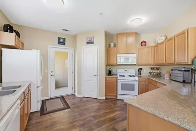 2465 Fontana Street #7, West Sacramento, CA 95691 - Photo 14