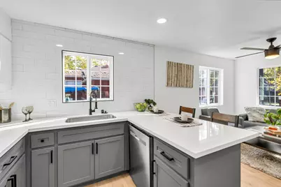 2657 2nd Avenue, Sacramento, CA 95818 - Photo 8