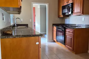 2523 Rose Marie Ln, Stockton, CA 95207 - Photo 2