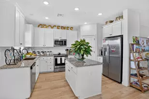 12175 Coal Crk Wy, Rancho Cordova, CA 95742 - Photo 14