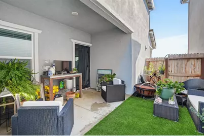 12175 Coal Creek Way, Rancho Cordova, CA 95742 - Photo 6