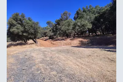 10050 Pineapple Court, Grass Valley, CA 95949 - Photo 16