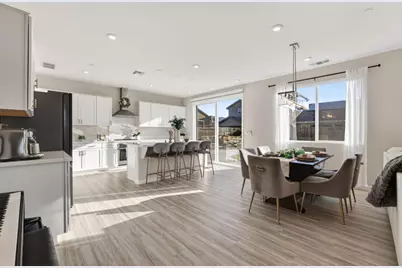 8285 Courage Drive, Sacramento, CA 95829 - Photo 12