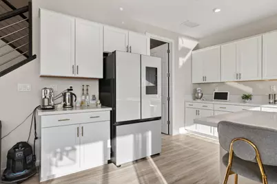 8285 Courage Drive, Sacramento, CA 95829 - Photo 16