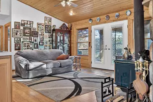 10394 Ponderosa Way, Mountain Ranch, CA 95246 - Photo 14