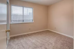 4802 Bandalin Way, Sacramento, CA 95823 - Photo 12