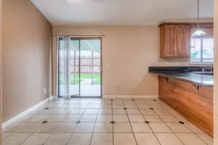 4802 Bandalin Way, Sacramento, CA 95823 - Photo 4