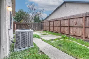 4802 Bandalin Way, Sacramento, CA 95823 - Photo 18