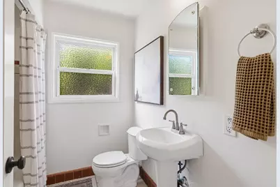 2664 18th Street, Sacramento, CA 95818 - Photo 30