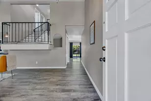 9578 Scarboro Pl, Stockton, CA 95209 - Photo 2