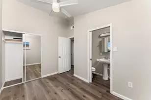 5450 73rd St, Sacramento, CA 95820 - Photo 32