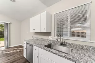 5450 73rd St, Sacramento, CA 95820 - Photo 24