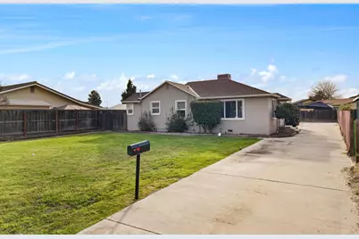 1073 Hacienda Drive, Manteca, CA 95336 - Photo 4