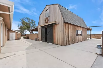 18393 Paradise Road, Tracy, CA 95304 - Photo 36