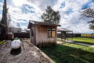 18393 Paradise Rd, Tracy, CA 95304 - Photo 22