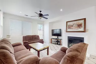 1799 Newport Dr, Yuba City, CA 95993 - Photo 4