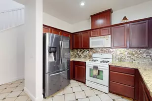 1799 Newport Dr, Yuba City, CA 95993 - Photo 8