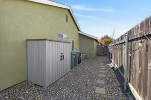 8337 Grand Cru Dr, Sacramento, CA 95829 - Photo 40