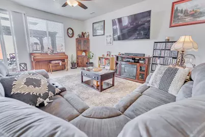 652 Pinelli Drive, Los Banos, CA 93635 - Photo 22