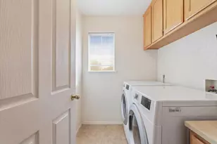 8283 Glencannon Way, Elk Grove, CA 95624 - Photo 26