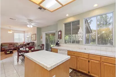 8283 Glencannon Way, Elk Grove, CA 95624 - Photo 10