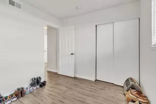 7517 Addison Way, Sacramento, CA 95822 - Photo 20