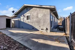 7517 Addison Way, Sacramento, CA 95822 - Photo 6