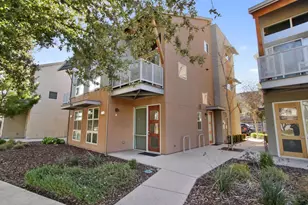 2746 5th St, Davis, CA 95618 - Photo 58