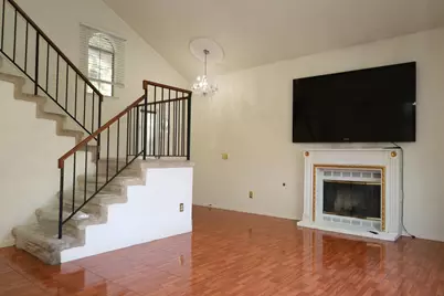 5808 Gentry Avenue, Stockton, CA 95210 - Photo 4