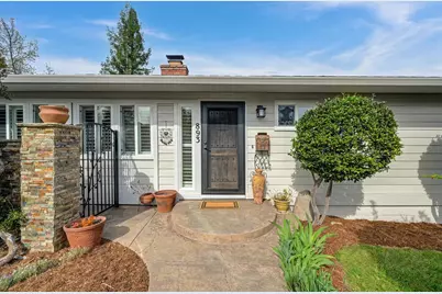 893 Shasta Cir, El Dorado Hills, CA 95762 - Photo 2