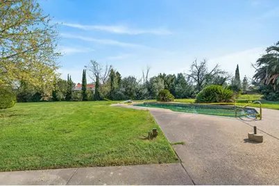 2455 Higgins Road, West Sacramento, CA 95691 - Photo 8