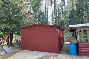 390 S Horseshoe Dr, Hathaway Pines, CA 95233 - Photo 4