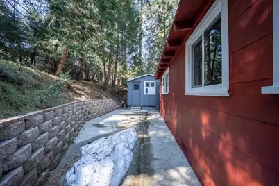 390 S Horseshoe Drive, Hathaway Pines, CA 95233 - Photo 6