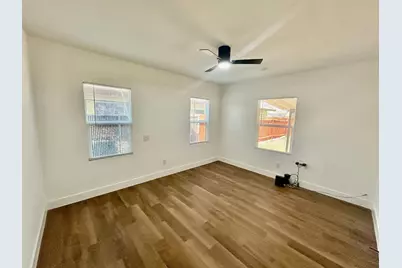 112 Woodrow Avenue, Bakersfield, CA 93308 - Photo 14